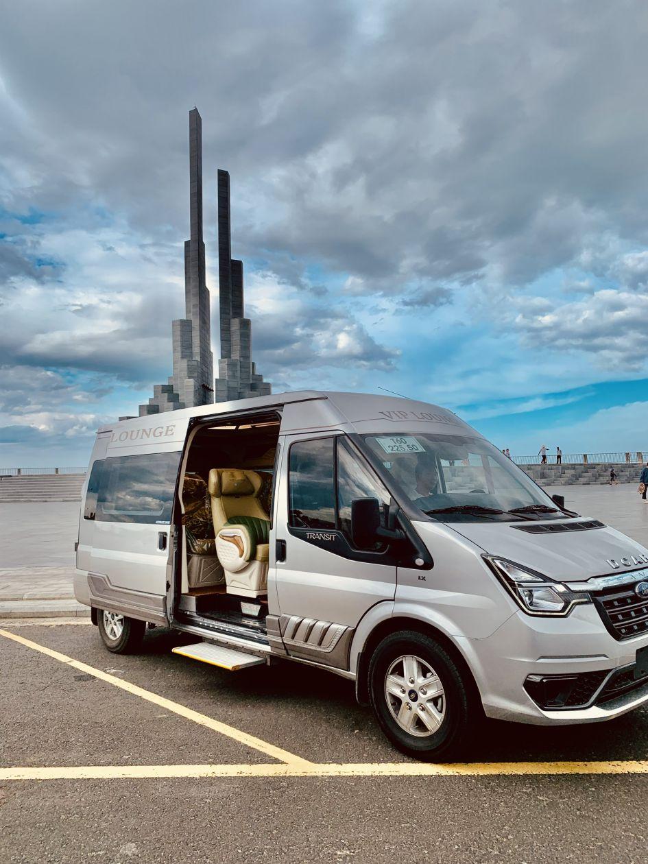 Ford Transit VIP Lounge 2 Xe